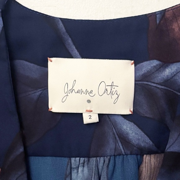 Johanna Ortiz‎ Reino Vegetal Printed Wrap Midi Dress in Blue Floral - Picture 8 of 9